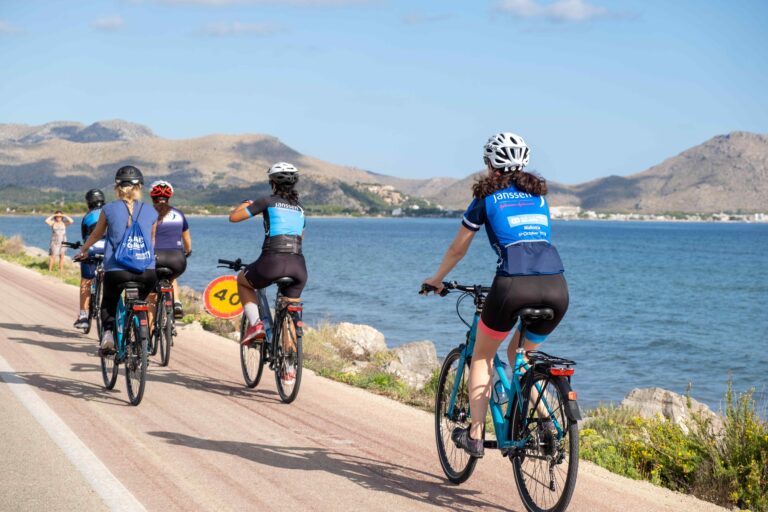 100.000 km en bicicleta para recaudar fondos