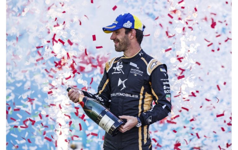 El piloto de DS Automobiles Jean-Eric Vergne es nuevo líder del campeonato tras el E-Prix de Roma