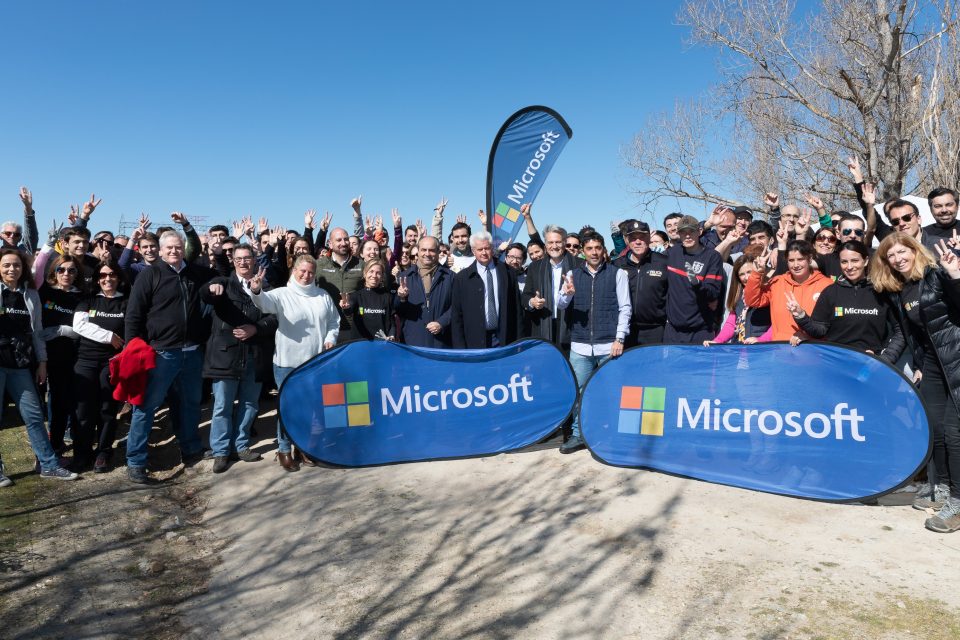 Microsoft, en su compromiso por la sostenibilidad medioambiental