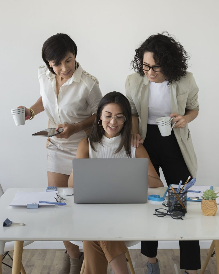 Mujeres profesionales de alto desempeño se destacan nivel gerencial en Industrias Maros