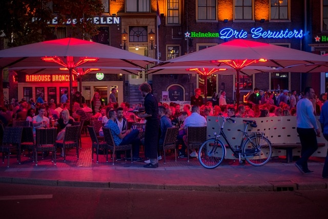 El terraceo está de moda de la mañana a la noche