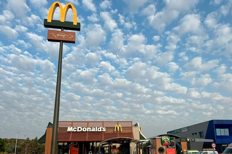 McDonald’s inaugura un nuevo restaurante en Toledo y apuesta una vez más por Castilla-La Mancha