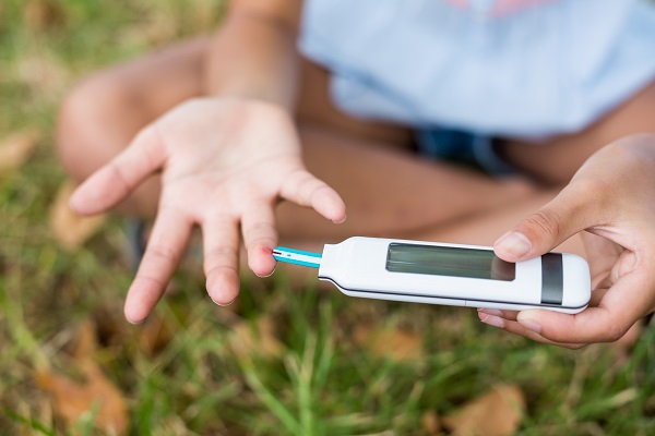 La SEEN recomienda a las personas con diabetes controles glucémicos más constantes durante el verano